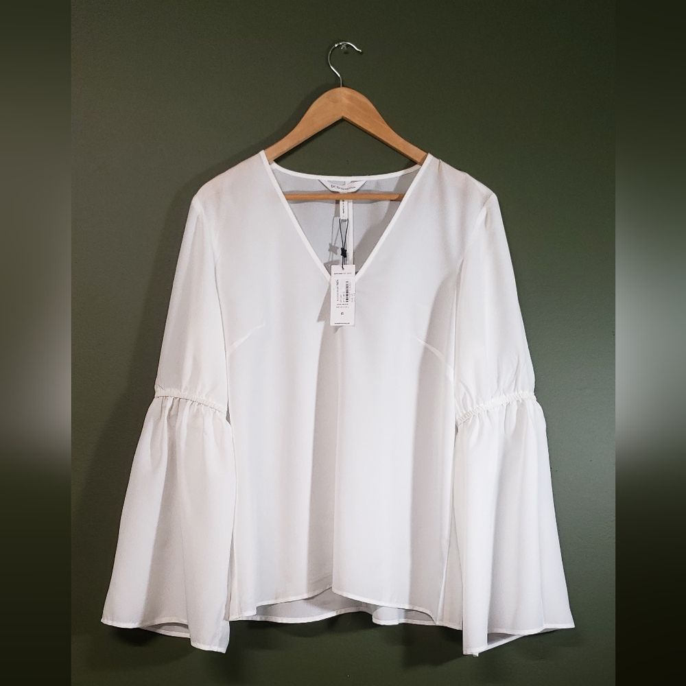 BCBG Generation Women's Bell Sleeve Blouse – Elegant & Chic